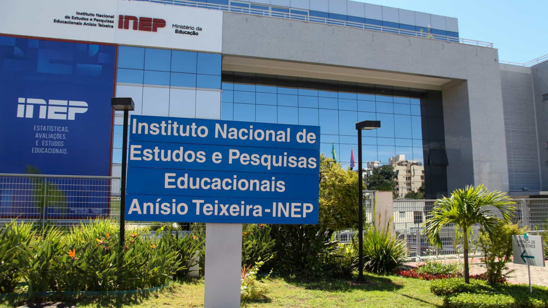 INEP retira do ar dados sobre o Censo Escolar da Educação Básica e bancada do PSOL pede investigação ao MPF