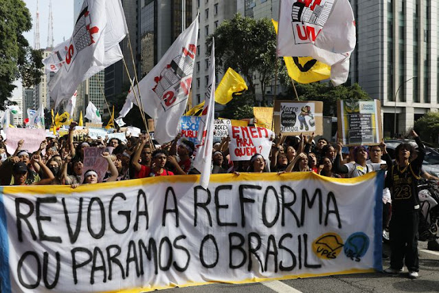 Deputados do PSOL que são membros da Comissão de Educação apresentam projeto pedindo revogação da “reforma do ensino médio” dos governos Temer e Bolsonaro