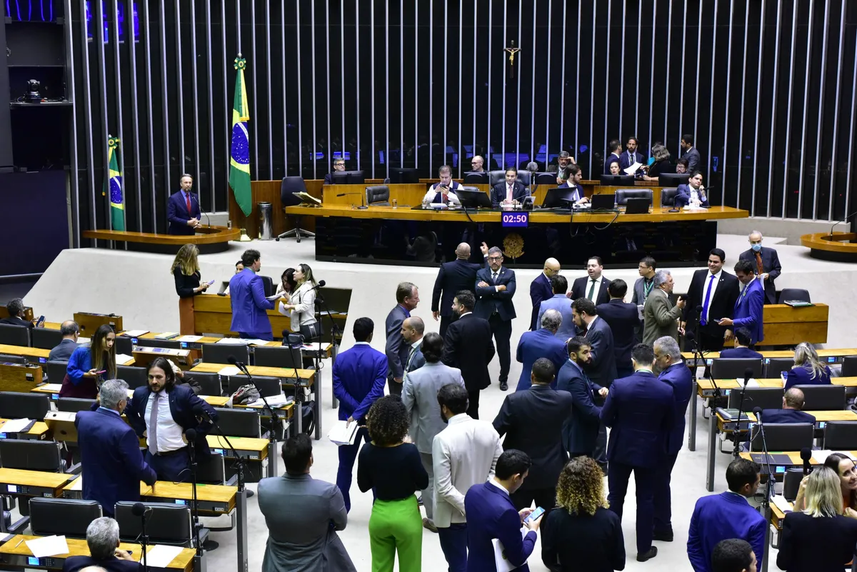 Federação PSOL/Rede propõe emendas ao parecer do relator do Novo Arcabouço Fiscal