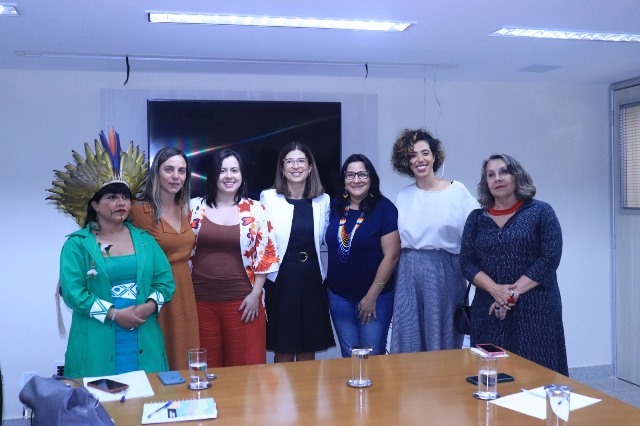 Violência de gênero na política: deputadas do PSOL e PT são recebidas por procuradora do MPF