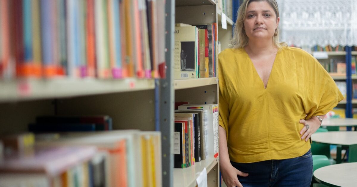 Após ação da deputada Professora Luciene Cavalcante, Justiça suspende retirada da rede estadual do Plano Nacional do Livro Didático