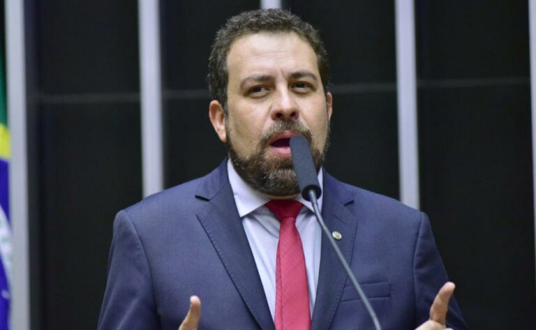 Boulos lança “pacote” para investigar apagão da ENEL em São Paulo