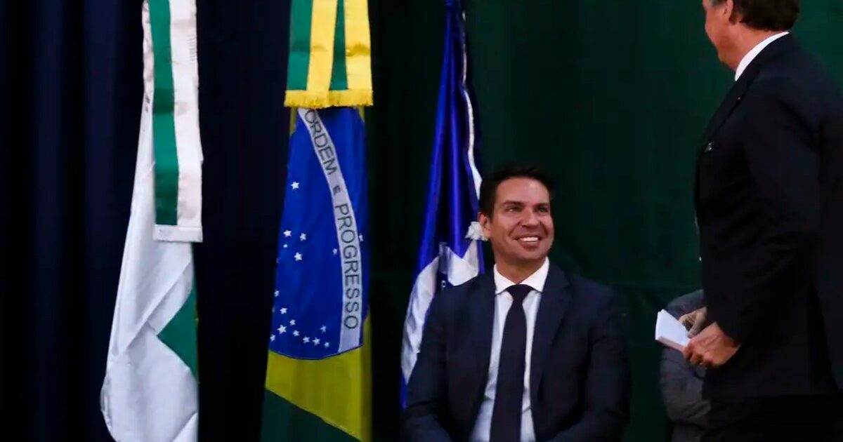 PSOL na Câmara quer mandato de Ramagem cassado por espionagem ilegal e desvio de função quando liderava a Abin no governo de Jair Bolsonaro