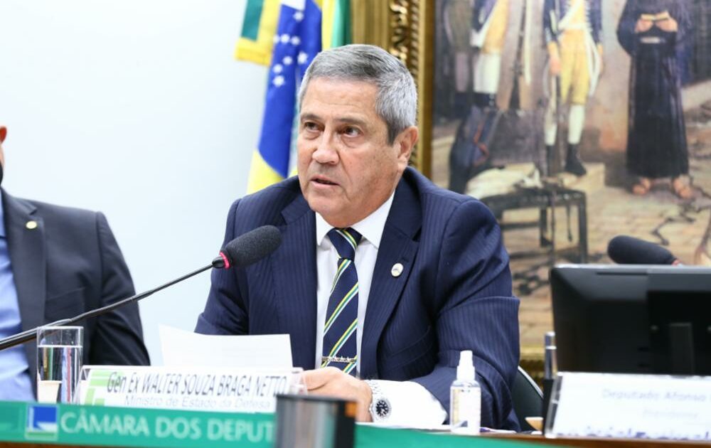 Federação PSOL/Rede pede que MPF investigue Braga Netto pela nomeação de Rivaldo Barbosa
