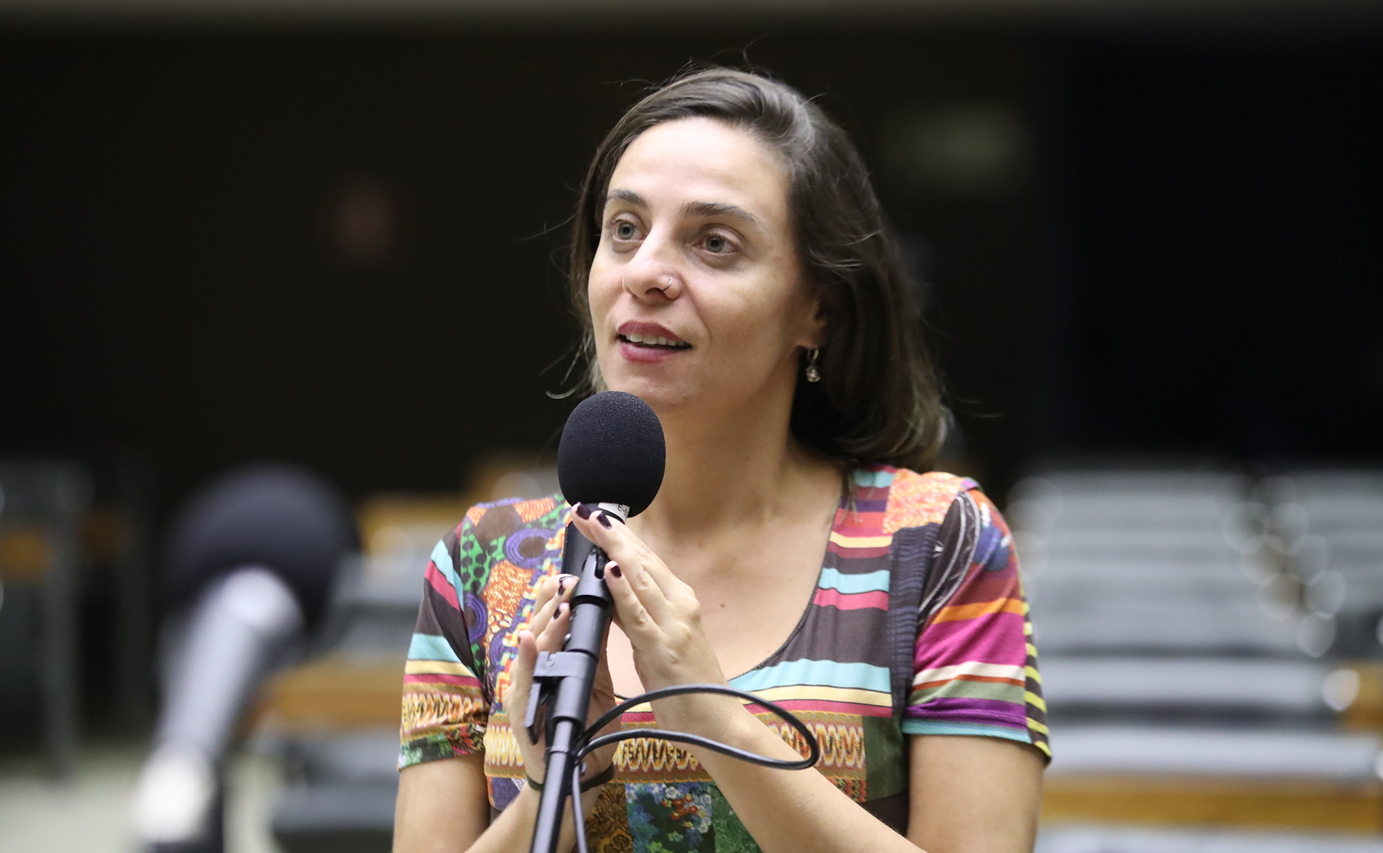 Com relatoria de Fernanda Melchionna, projeto que cria Sistema Nacional de Bibliotecas Escolares é aprovado na Câmara