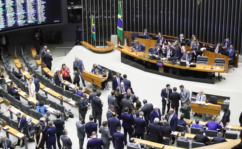 Câmara aprova substitutivo do Novo Ensino Médio, com oposição da bancada do PSOL
