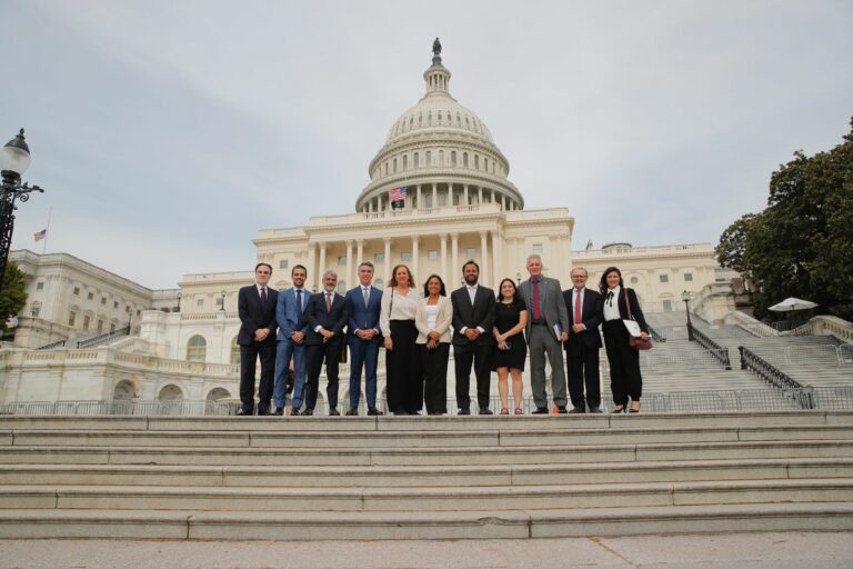 União internacional em defesa da democracia: Deputado Pastor Henrique participa de missão oficial em Washington, nos EUA