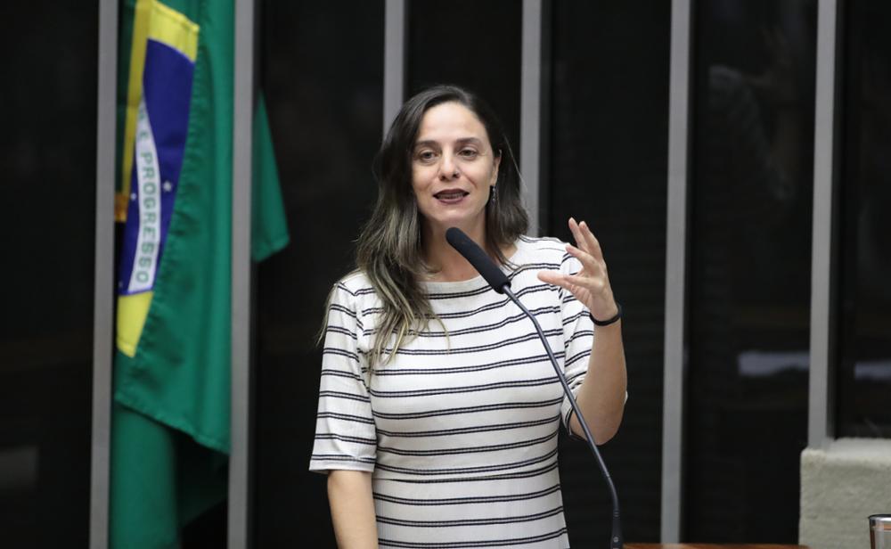 Socorro ao setor cultural: Fernanda Melchionna propõe auxílio emergencial à classe artística do RS