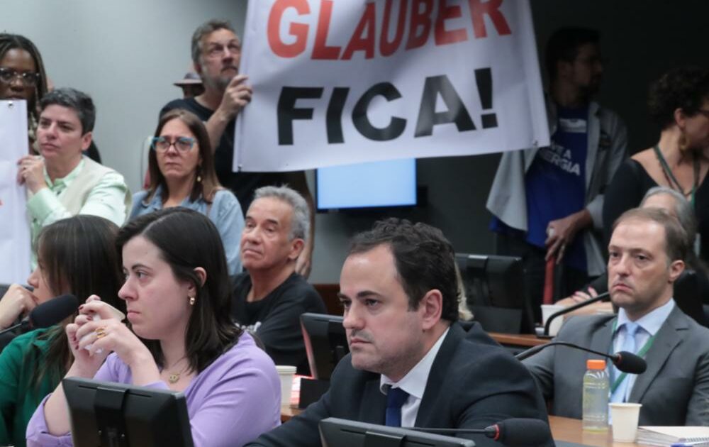 Glauber acusa Arthur Lira de articular a cassação de seu mandato: ‘Bandido’