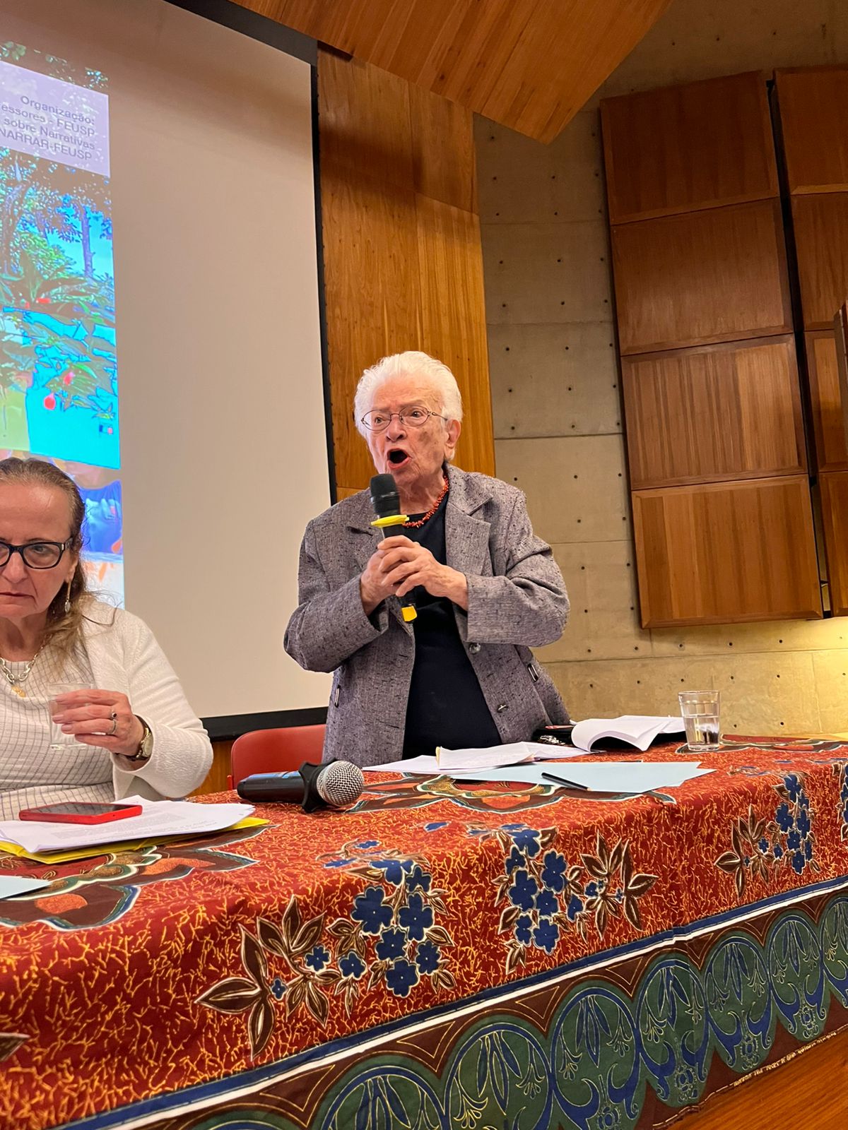 Erundina participa de debate na USP sobre Conselhos de Escola e Gestão Democrática