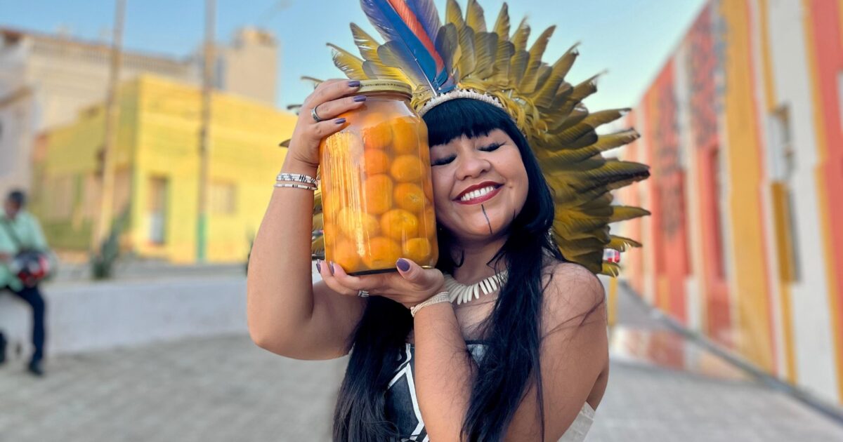 Deputada Célia Xakriabá protocola “Lei do Pequi Livre” no Dia do Cerrado