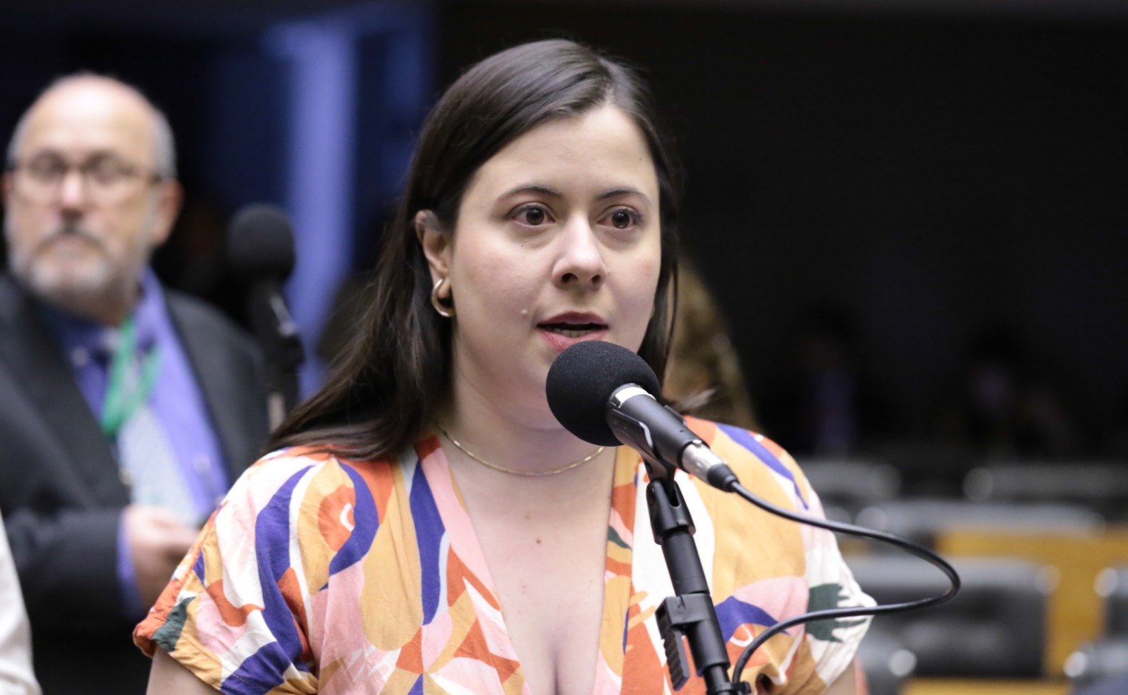 Abaixo-assinado promovido por Sâmia contra ‘PEC da Bandidagem’ ultrapassa 900 mil assinaturas em menos de dois dias e segue ganhando adesão