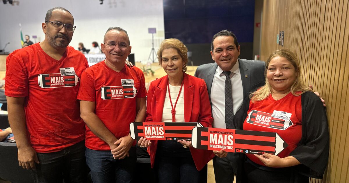 Deputado Paulo Lemos participa do III Encontro Regional pela Educação Pública em Brasília