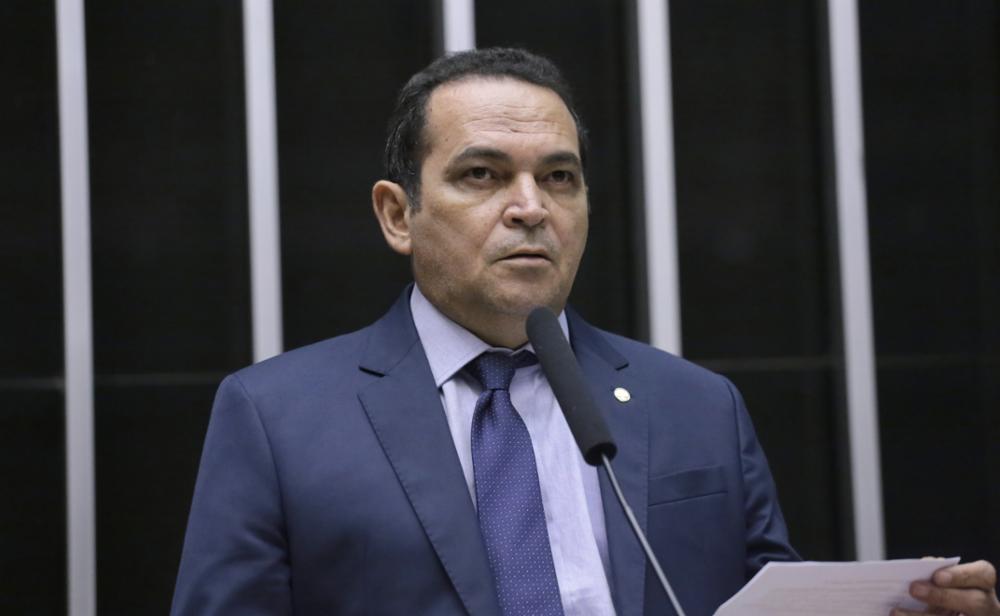 Deputado Paulo Lemos alerta: julgamento de Bolsonaro no STF é justiça, não perseguição política