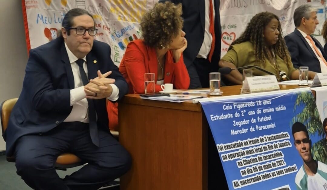 Tarcísio Motta defende políticas públicas contra a violência de Estado em audiência na Câmara