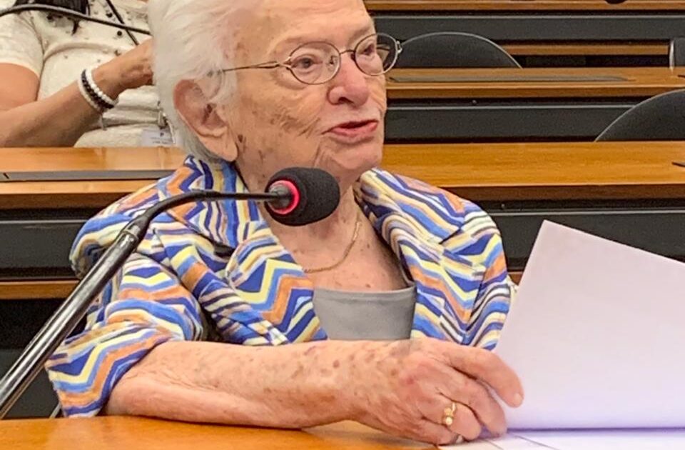 Erundina propõe seminário para tratar sobre as recomendações da Comissão Nacional da Verdade