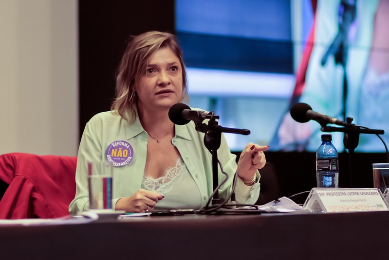 Ação liderada por professora Luciene impõe derrota a Tarcísio de Freitas e garante valorização aos profissionais da Educação