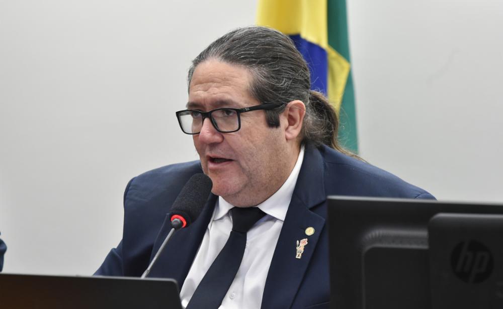 Único voto contrário, Tarcísio Motta critica lógica desenvolvimentista da nova licença ambiental