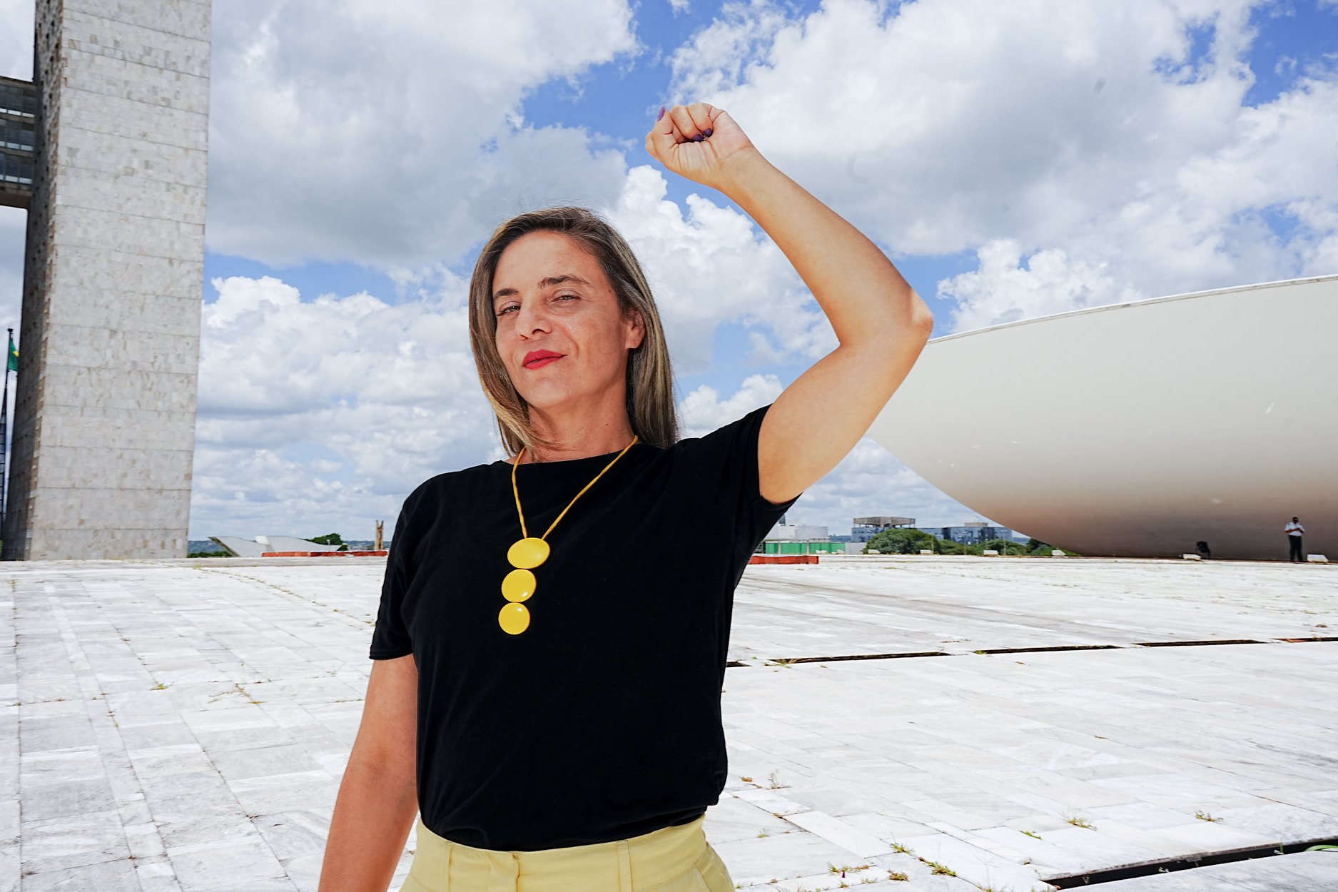 Fernanda Melchionna propõe dois projetos para frear o aumento dos preços dos combustíveis