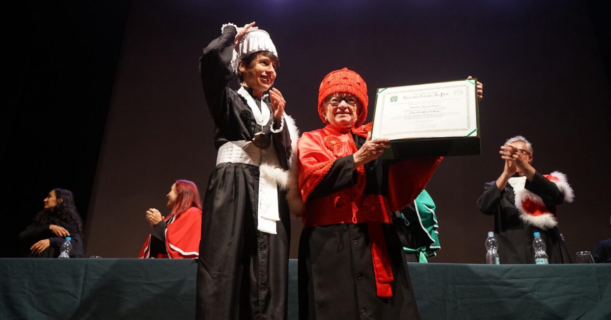 Luiza Erundina recebe título de Doutora Honoris Causa da Unifesp em Santos