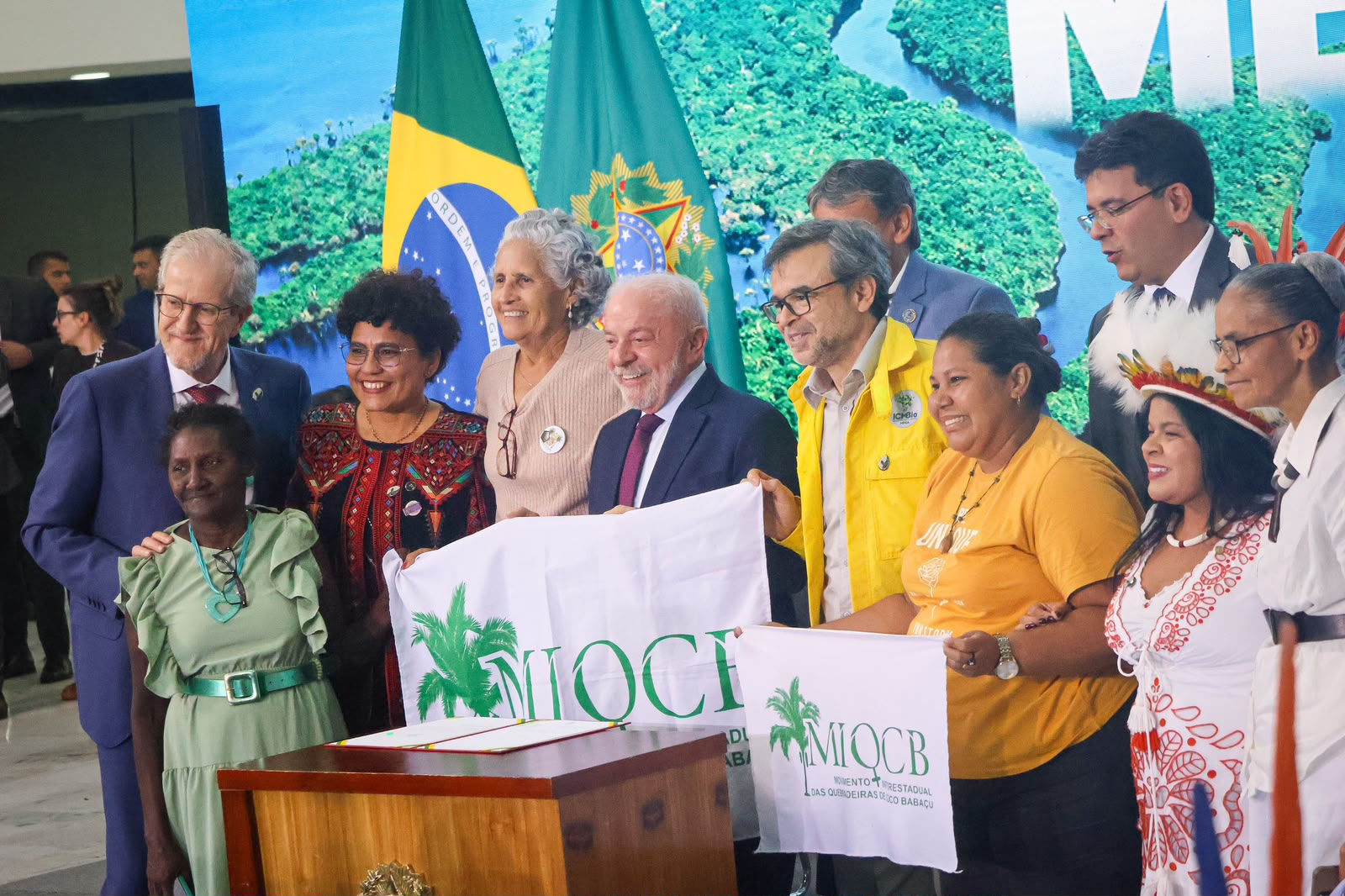 Por iniciativa de Sonia Guajajara, governo federal cria o Parque Nacional do Tanaru em homenagem ao último indígena da etnia